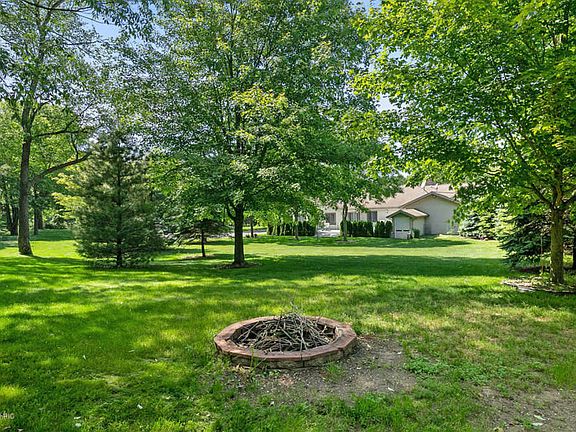 4th image of 6502 Creekwood Dr