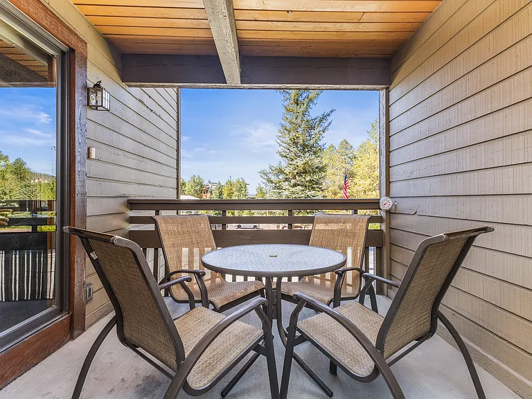 Covered Deck off Living Room