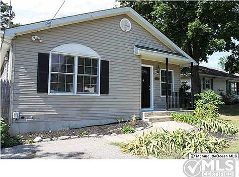 2nd image of 213 Keats Ave