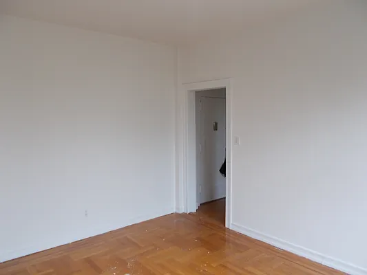 Rented by Marjorie Thompson, LREB | media 5