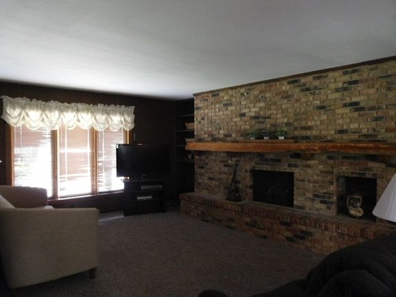 5th image of 1169 Sunset Dr