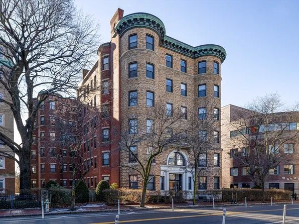 1010 Massachusetts Ave, Cambridge, MA 02138