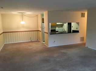 2706 Sussex Ct, Mount Laurel, NJ 08054