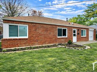 591 Hemlock Dr, Euclid, OH 44132