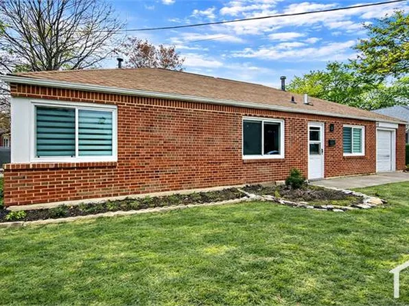 591 Hemlock Dr, Euclid, OH 44132