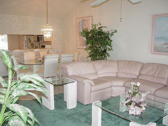 2nd image of 6820 Dennis Cir #L-206