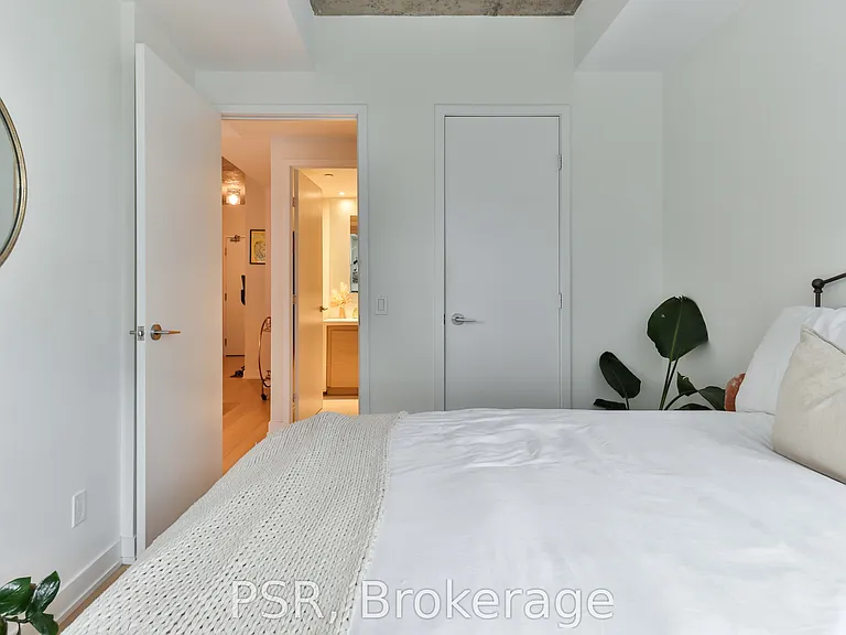 1030 King St W #1134 — Photo 13