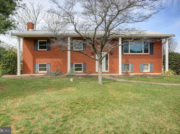 9031 Molly Pitcher Hwy, Greencastle, PA 17225
