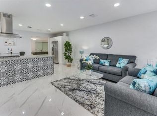 980 W 45th Pl, Hialeah, FL 33012