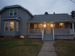 216 E Terhune St, Viroqua, WI 54665