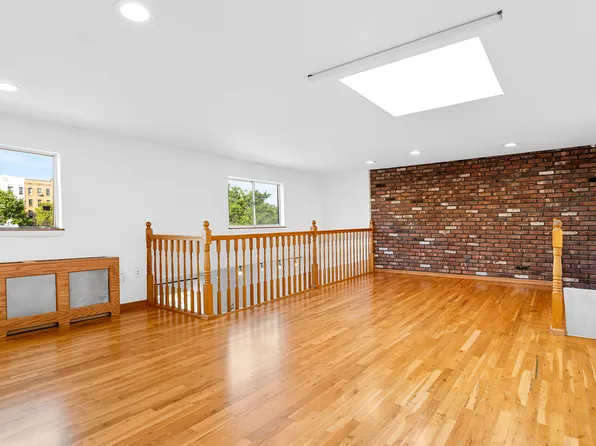 336 99th Street image 5 of 6