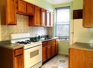5955 Madison St APT 2F, Ridgewood, NY 11385