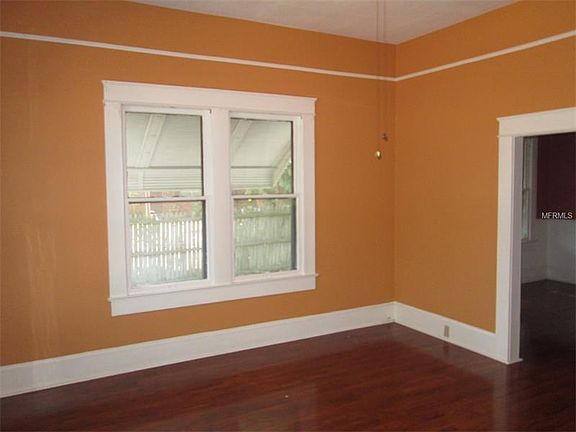 5th image of 295 S Orange Ave