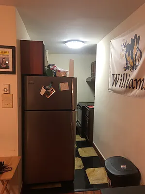 Rented by Batra Group Inc | media 29