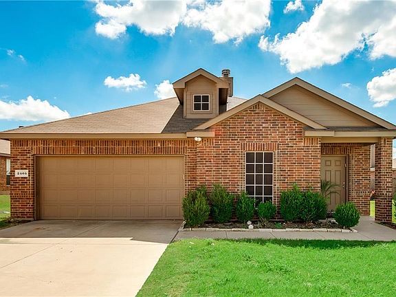 2nd image of 2405 Cedarwood Dr