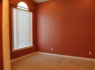 102 Lookout Dr, Del Rio, TX 78840