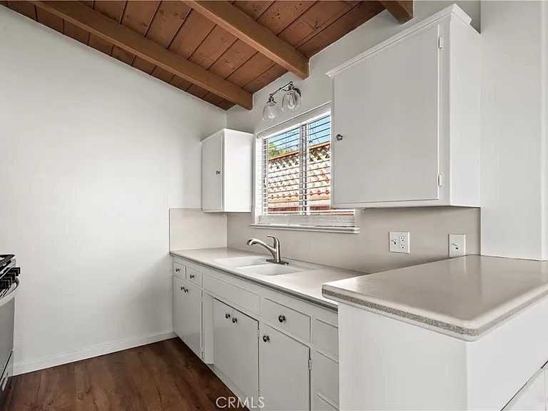 135 High Dr — Photo 12
