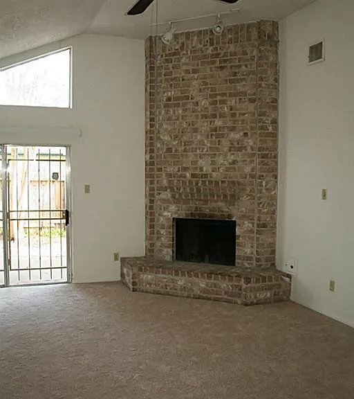 11726 Plumbrook Dr — Photo 13