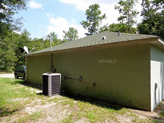 4th image of 5110 NW 61st Ct