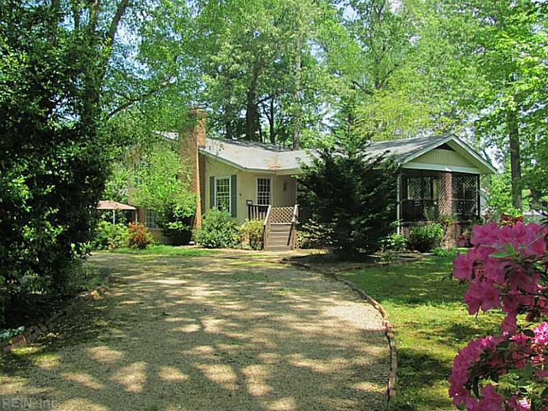 2nd image of 14 Lamphier Ln