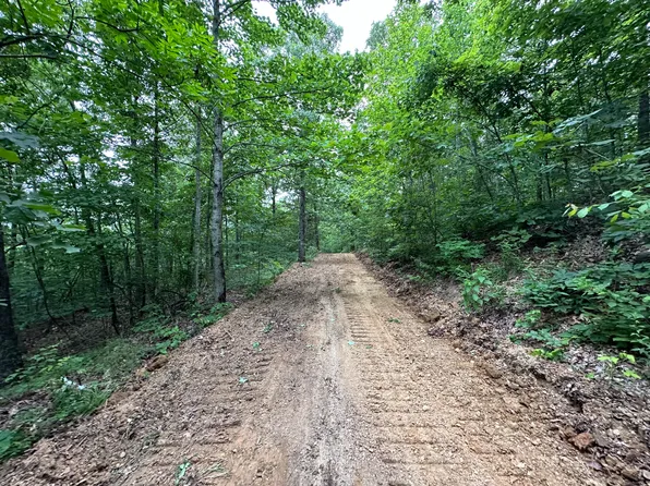 14 Williams Creek Rd, Rush, KY 41168