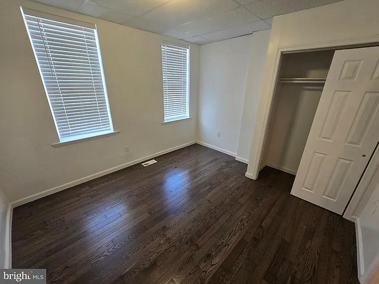 712 S Randolph St — Photo 11