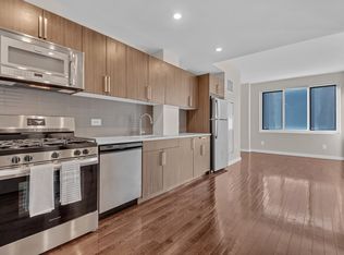 1215 Broadway APT 304, Astoria, NY 11106
