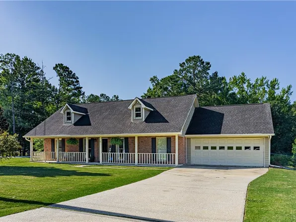 21 Lee Road 2017, Phenix City, AL 36870