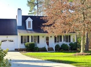 5806 Forest Ridge Dr, Durham, NC 27713