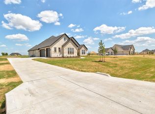 328 El Pescado Ct, Godley, TX 76044