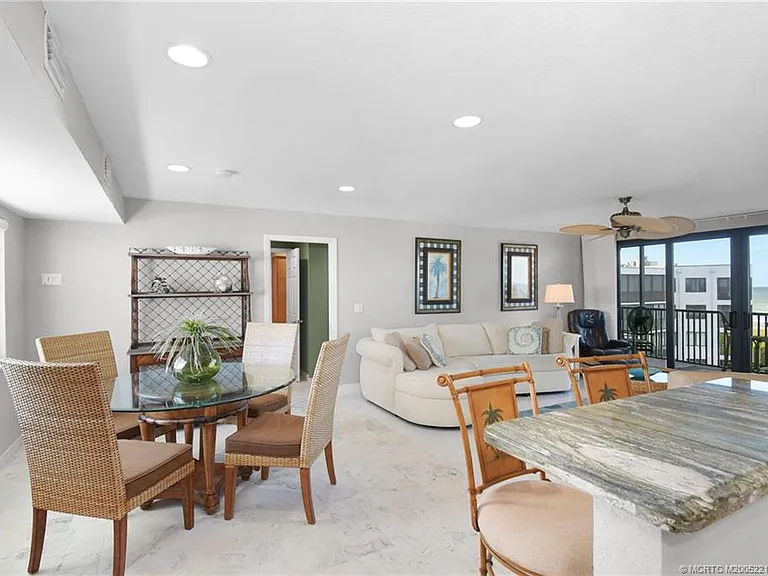 2375 NE Ocean Blvd #E402 — Photo 9