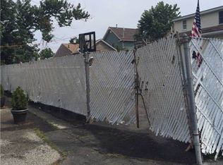 10206 164th Dr, Howard Beach, NY 11414