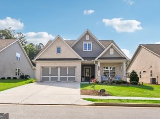 320 Timberview Cir, Sharpsburg, GA 30277