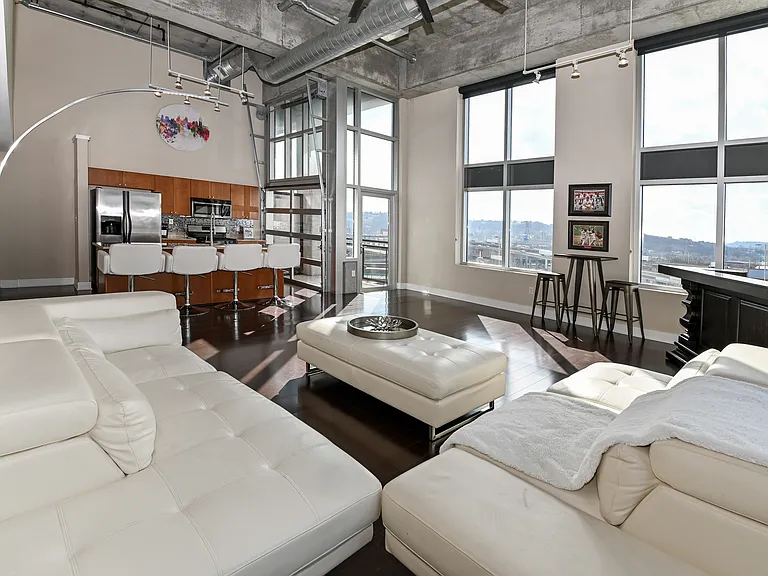 353 W 4th St #501 — Photo 10