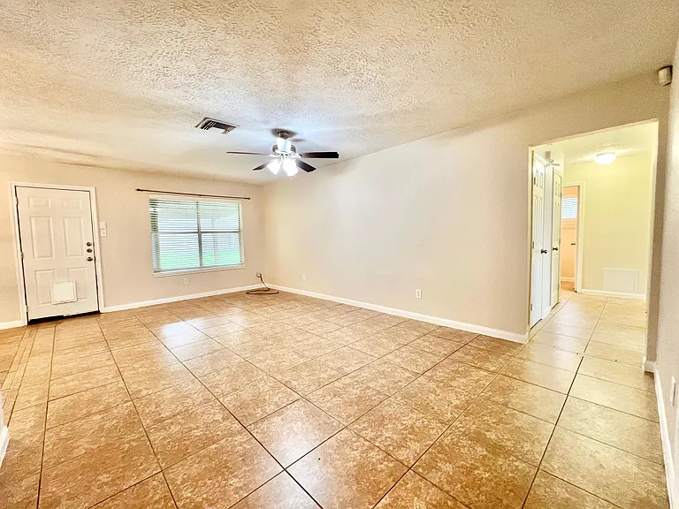 5909 Country Pl — Photo 5