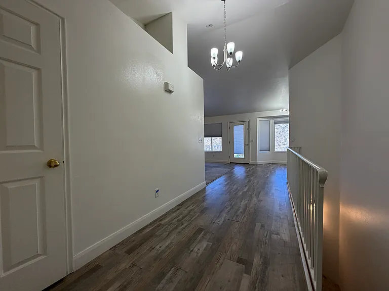 840 N Twin Lakes Dr #421 — Photo 4