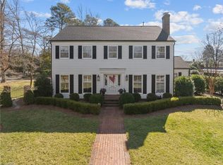 1001 W Cornwallis Dr, Greensboro, NC 27408