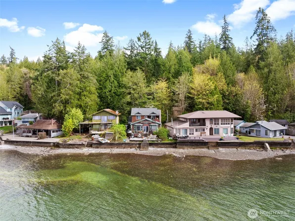 80 E Rose Point Lane, Belfair, WA 98528