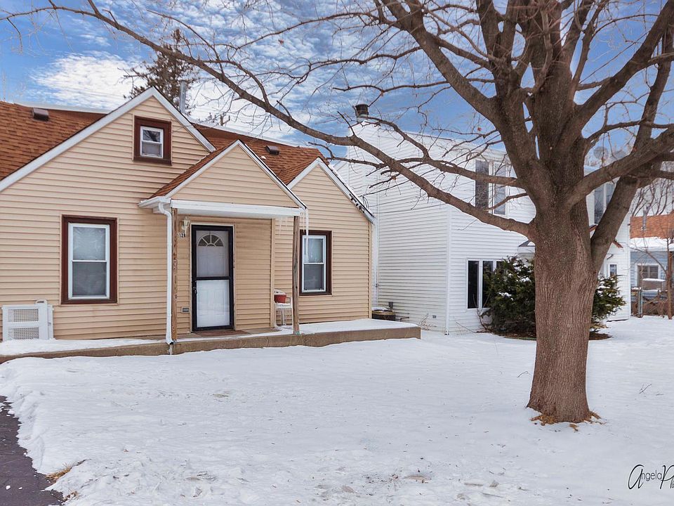 1st image of 128 E Clarendon Dr