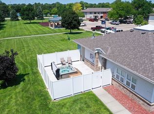 Grandview Apartments, Kearney, NE 68847