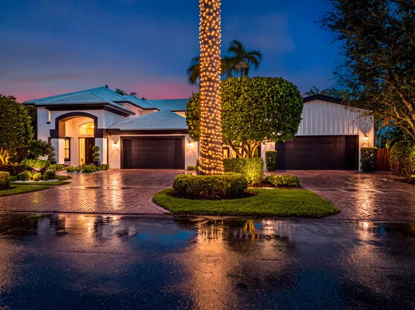 389 Oregon Lane, Boca Raton, FL 33487