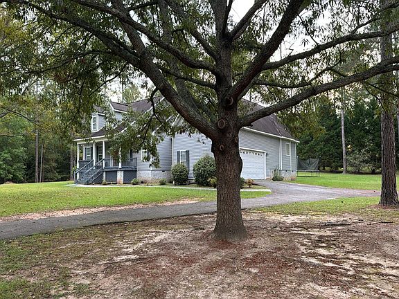 2nd image of 303 W End Ln