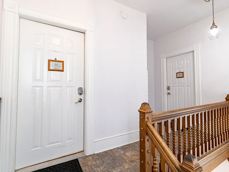 1025 Cameron Ave — Photo 8