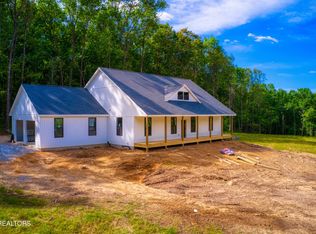 1224 Darrow Ridge Rd, Jamestown, TN 38556