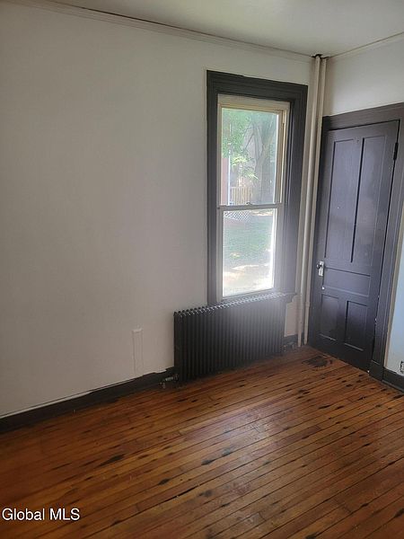 5th image of 385 Orange Street
