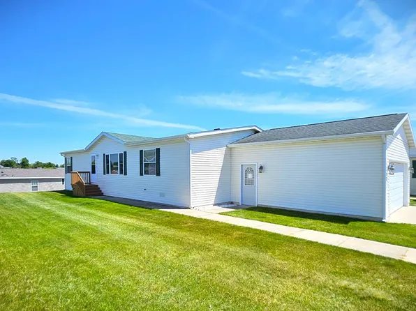 1157 Ashton #61, Martin, MI 49070