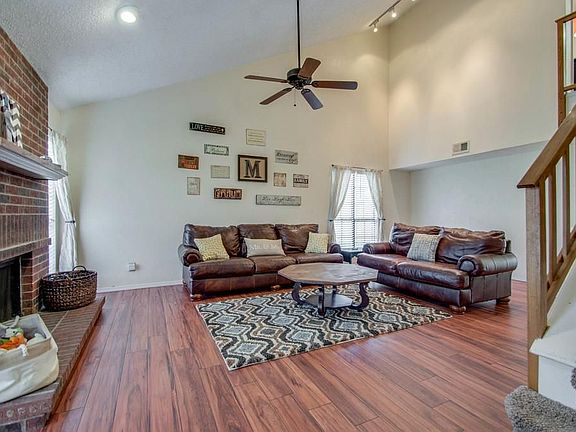 3rd image of 4260 Staghorn Cir N