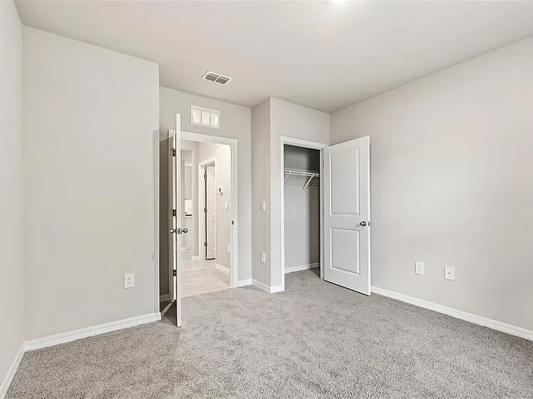 25222 Cadiz Dr — Photo 15