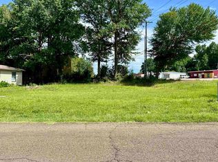 100 E Pirate Ave, Longview, TX 75604