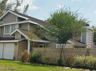 12143 Huntington Venture Dr, Houston, TX 77099